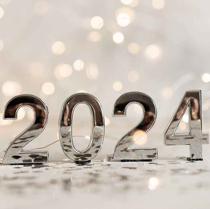 8 New Year's Resolutions You Can Actually Stick To - LiLash Beauty